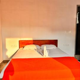 Karanji home stay, hotel u gradu Attigundi