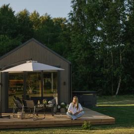 Ruoliškis tiny house, хотел в Бирзай