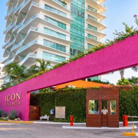 ICON Oceanview Retreat by Monyxbnb โรงแรมในปูแอร์โตบาญาร์ตา