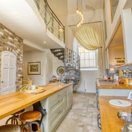 The Old Chapel Tealby - Pass the Keys، فندق في Tealby