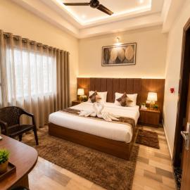 Stay By Shree Dharan Inn Near Shree Ram Mandir Ayodhya, hotell sihtkohas Ayodhya