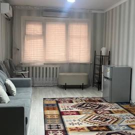 Квартира у озера, hotel in Priozersk