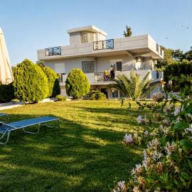 Roisa Villa