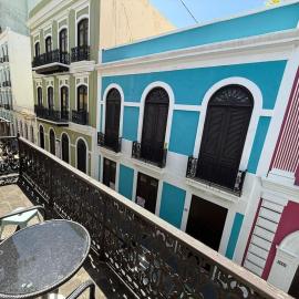 Elegant San Juan Loft for 8 The Mezzanine