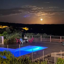 Martinique Dream Park Ba Mwen Soley Piscine et SPA, hotel in Le Marin