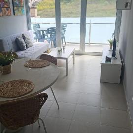 Apartamentos en playa Canido, готель у місті Мальпіка