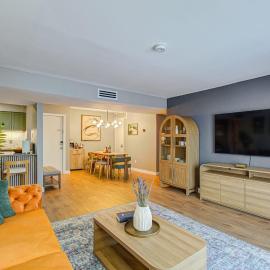 Designer Condo, 7-Min Walk to NRG、ヒューストンのホテル