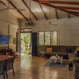 Hostel Nosara, hotel in Playa Guiones