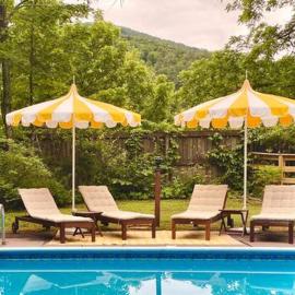 Phoenicia Farmhouse - Heated Pool with Mountain View Oasis
