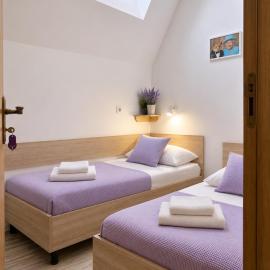 Svit home Hamster 007- apart-hotel, hotel in Lviv