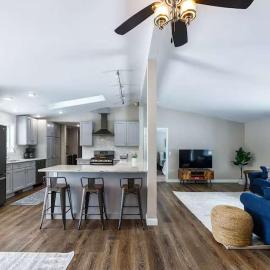 The Reserve at Plum Bottom by Simple Life Rentals, Hotel in Egg Harbor