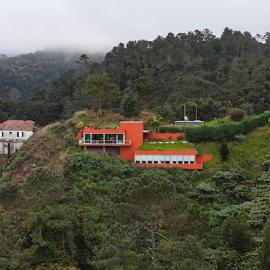 Keam House, hotel a Santana
