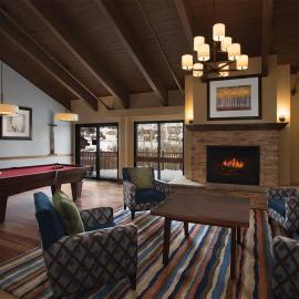 StreamSide - Birch Resort 1BR Villa, ξενοδοχείο σε Vail