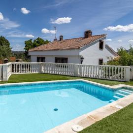 Casa Viria, hotel em Navaluenga