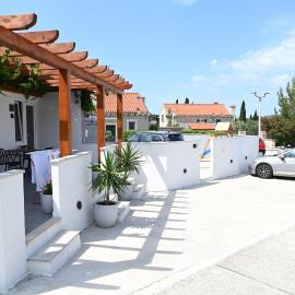 Casa De Hijos, готель у місті Цавтат