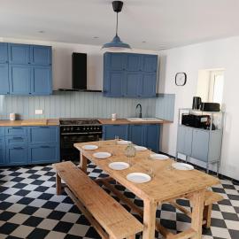 maison de ville quartier des capucins, hotel din Brest