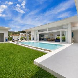 Luxury & Spacious 4BR Villa Private Pool, hotelli Koh Samuilla