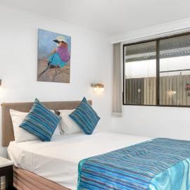 A&A Lodge Motel, хотел в Емералд