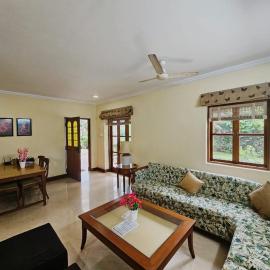 Golden Sands Peaceful Lovers Beach Escape