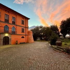 Castello Vinci Historic Room with Private Bathroom