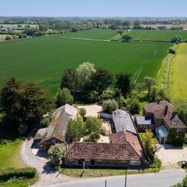 Rural Cottage Accommodation for 14