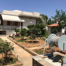 Sun & Garden Countryside House Lagonisi, hotel a Lagonissi