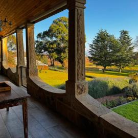 Kanondraai Farm Lodge Luxury Countryside Retreat 15kms From Clarens 4km dirt road - small vehicles may struggle: Clarens şehrinde bir otel