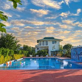 Corbett Treat Resort