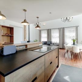 The Old Coach House, Luxury Harbourside Apartment