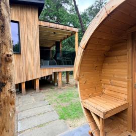 105 - Luxury Lodge The Bird's Nest for 2, hotell sihtkohas Diessen
