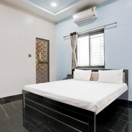 Hotel O Raj Guest House, hotell sihtkohas Akola