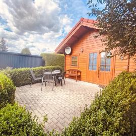 Holiday Home Kleines gemütliches Ferienhaus im Blockhausstil by Interhome