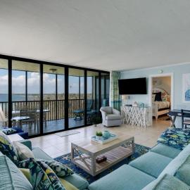 Stunning Waterfront Residence with Panoramic Water Views