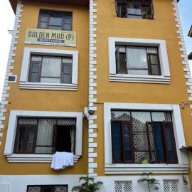 Golden Mud, hotel v destinácii Srinagar