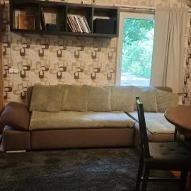 Melleņu ligzda, hotel a Puršēni