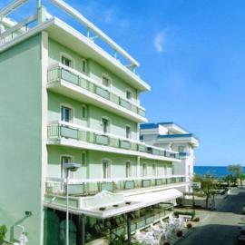 Hotel Dolores، فندق في ريميني