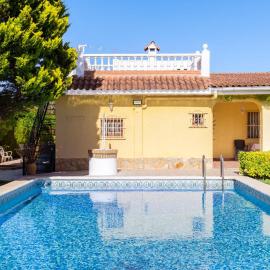 Amazing Home In Urbanización La Sima