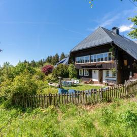 Idyllisches Schwarzwaldhaus mit großem Garten, hotel di Todtmoos