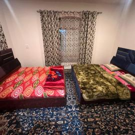 Shikara view Inn, отель в Сринагаре