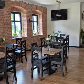 Turystyczna 9 apartamenty & cafe, hotel i Sobótka