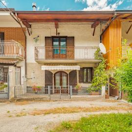 La pila rutunda, hotell i Demonte