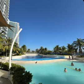 Laserene Azure North San Fernando Pampanga, hotel sa San Fernando