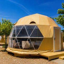 Glamping by Carpe Diem Beach & Resort, hotel din Borsh