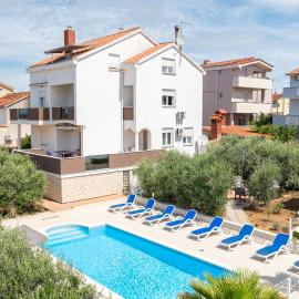 Olive Dreams, hotel in Biograd na Moru