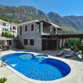 villa lonaco2, hotel u Budvi