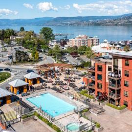 2 Bd at Playa! Rooftop Pool and 1 min From Beach 350