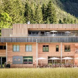 Boutique Hotel LechZeit، فندق في Elmen