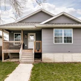 Stadium House - Next to Kernels/Roughriders Arena – hotel w mieście Cedar Rapids