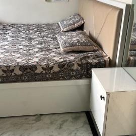 PR PREMIUMSUITs, hôtel à Surūrnagar