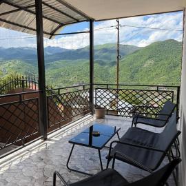 DiliOne Guest House